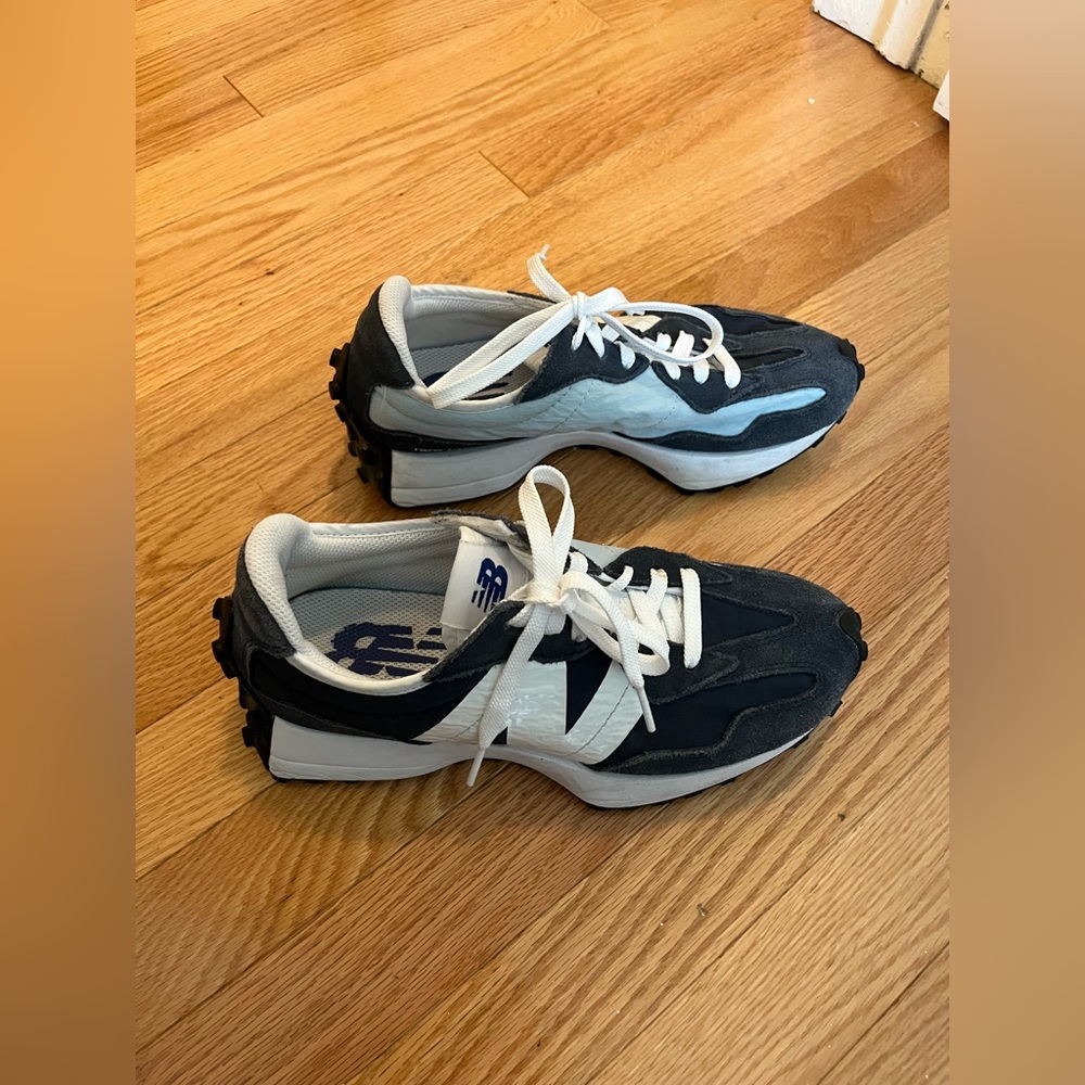 New Balance Blue 327's